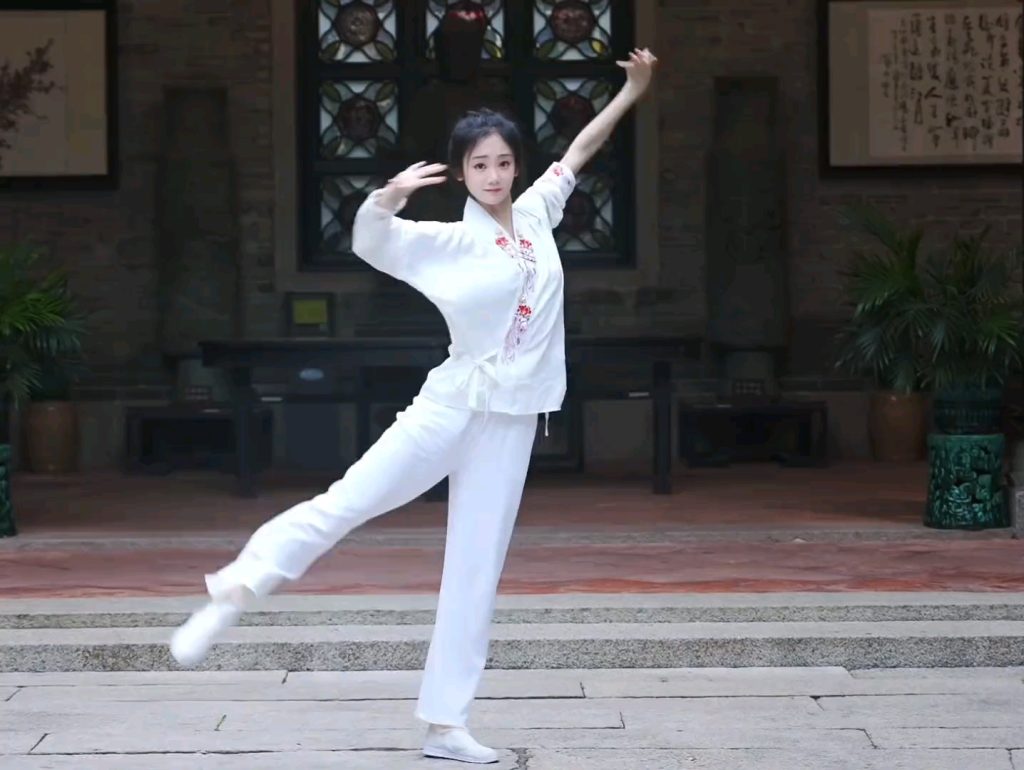 【No.12:格格℘】跳中国舞的长腿苗条小姐姐，还会功夫，太优雅了两性知识-两性健康-两性心理-两性技巧两性知识丨两性健康--你想了解的我都知道